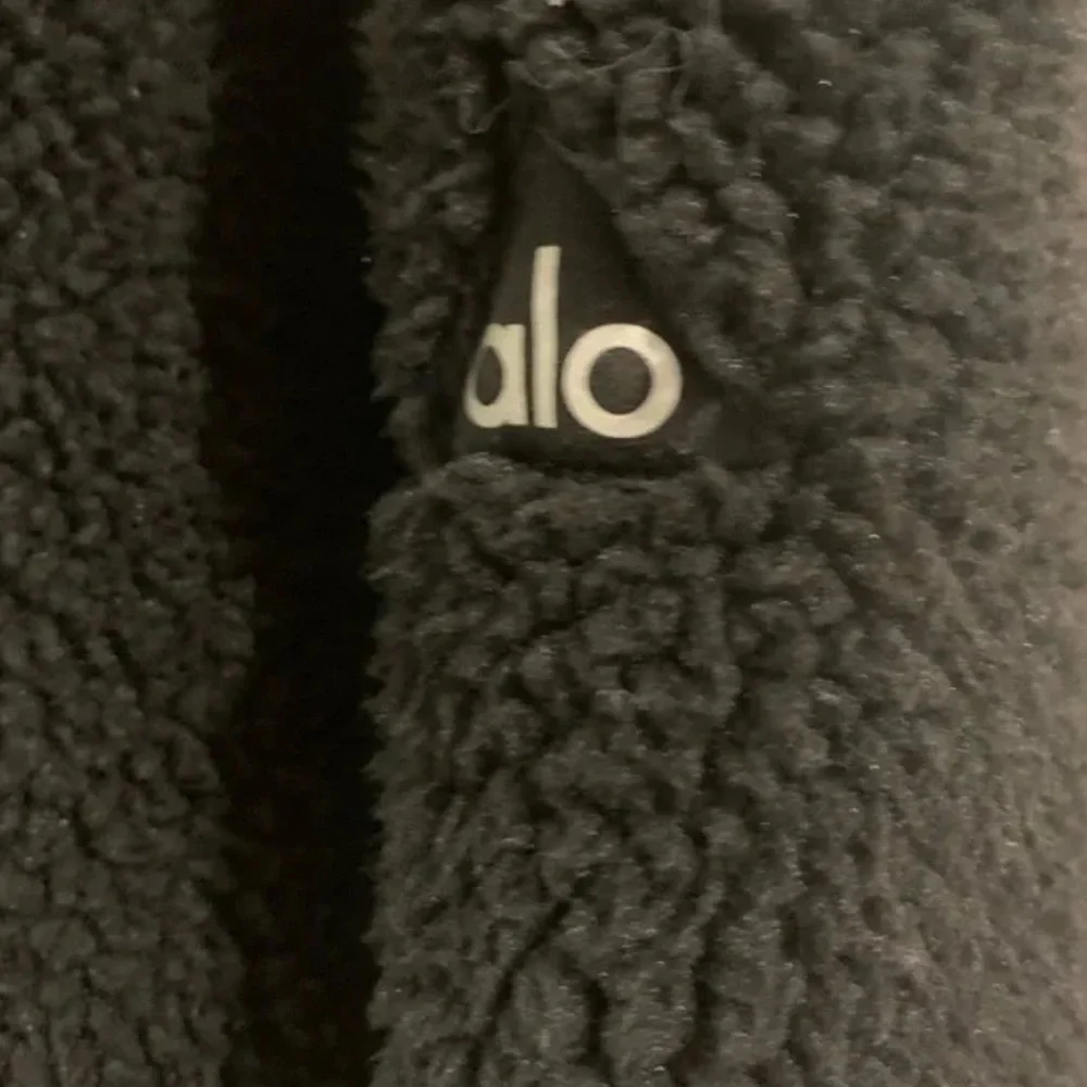 ALO Yoga Women's Sherpa Black Charcoal Teddy Jacket Sz S
